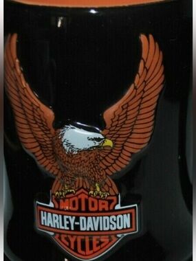 Harley-Davidson Ceramic Mug with screaming Eagle Emblem 2002 collectors 3-D